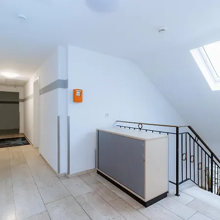 Kro Positano Riedstadt